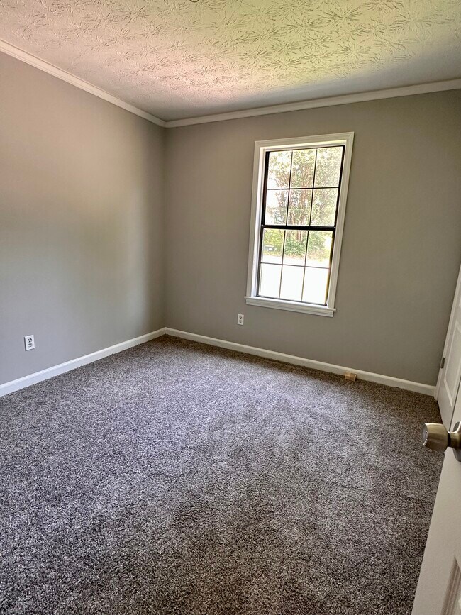 Foto del edificio - 5118 Fairforest Dr
