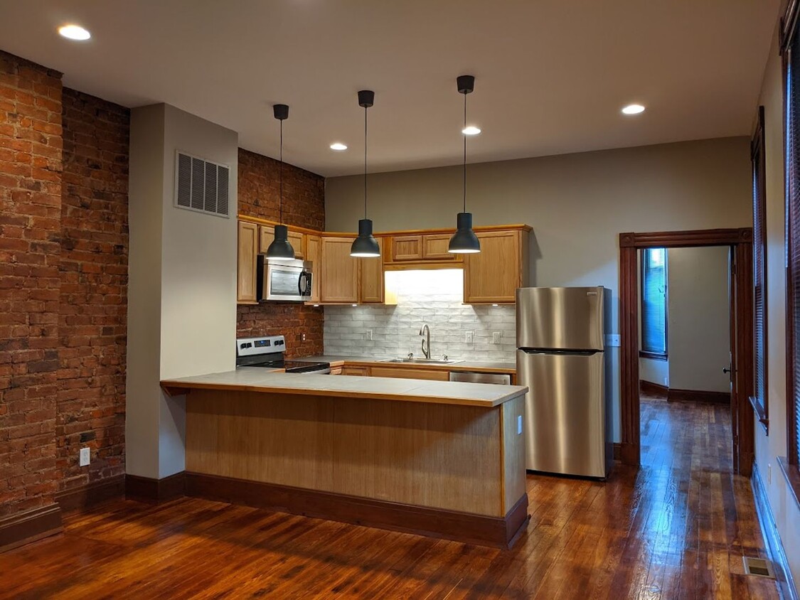 Foto principal - 7 Wallace Ave