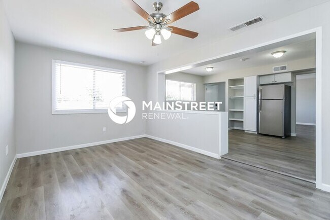 Foto del edificio - 3 Bedroom Pet-Friendly Home in Mesa, AZ wi...