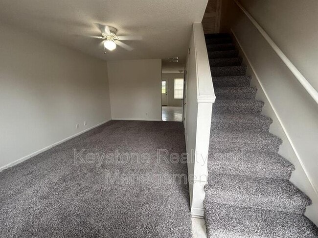 Building Photo - 3300 Royster Ln