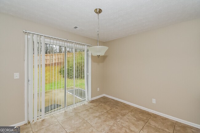 Foto del edificio - 258 Red Maple Way