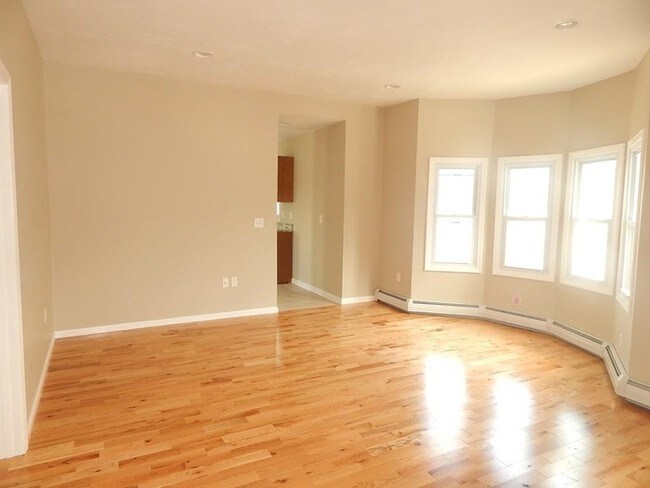 Building Photo - 111 Westford St
