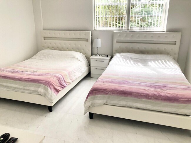 3901 S Ocean Dr Unit 2J - 4