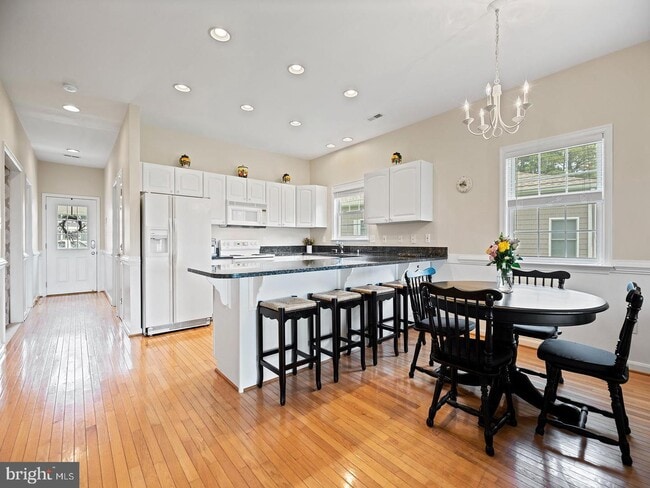 Building Photo - 17270 Crab Pot Ln