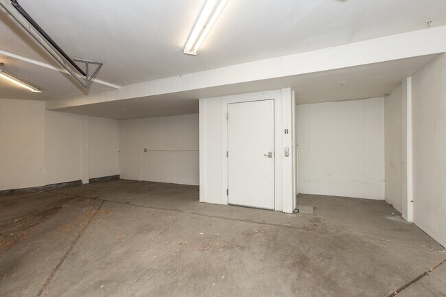 Foto del interior - Brownstone Manor