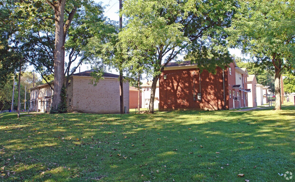 Building Photo - 719-777 Sherman Ave