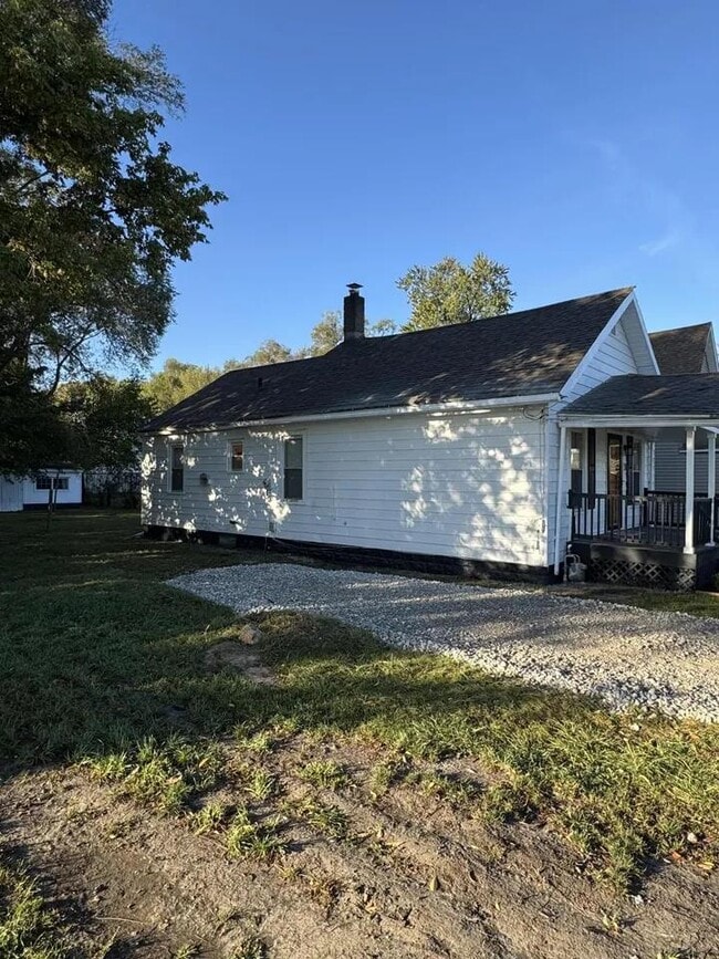 Building Photo - 54 E Sylvania Ave