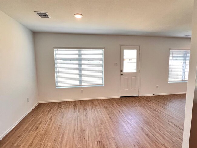 Building Photo - 26902 Jasmine Breeze Dr