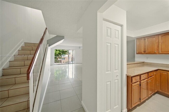 Building Photo - 14907 SW 80th St