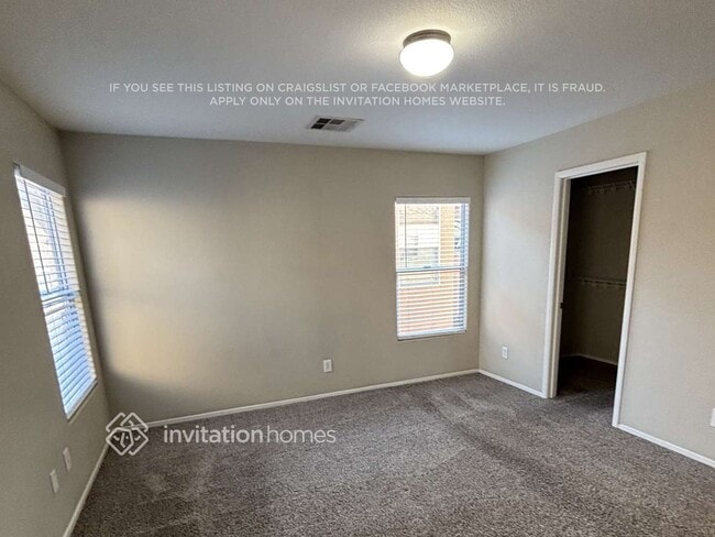 Building Photo - 4535 Pommerelle St