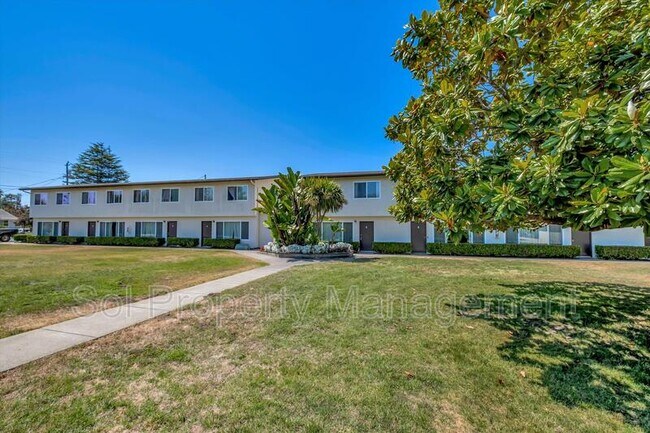 Building Photo - 1145 Chanticleer Avenue - 5