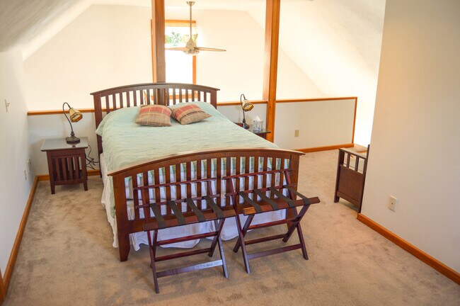 Foto del edificio - 18 Brooks Ave