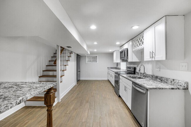 Foto del edificio - 3158 Westover Dr SE