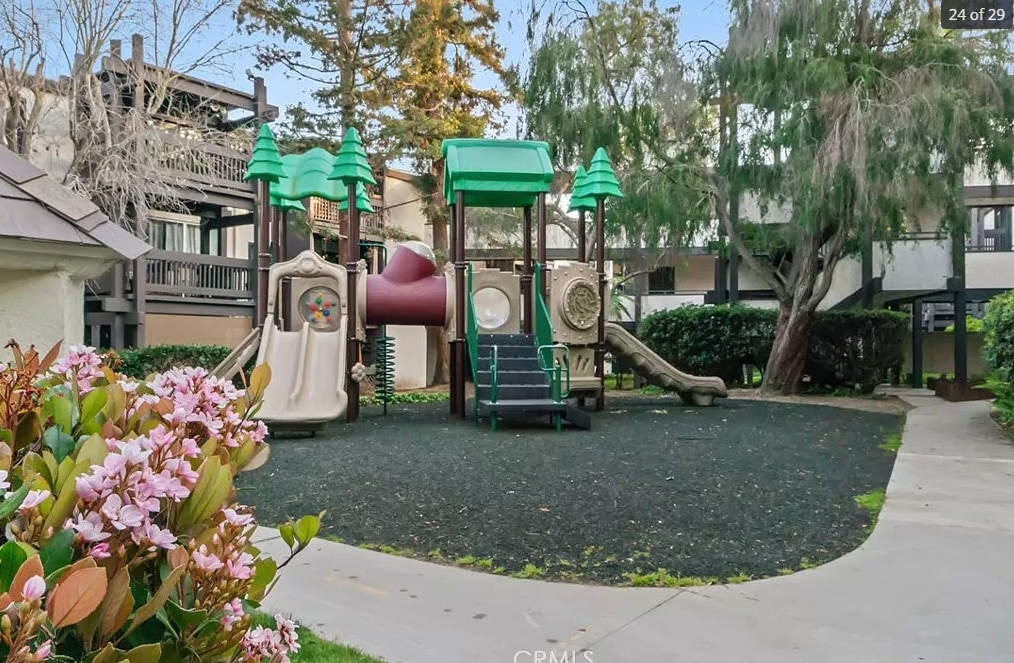 Primary Photo - 8650 Gulana Ave