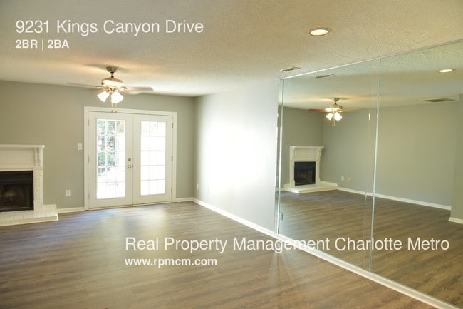 Building Photo - 9231 Kings Canyon Dr