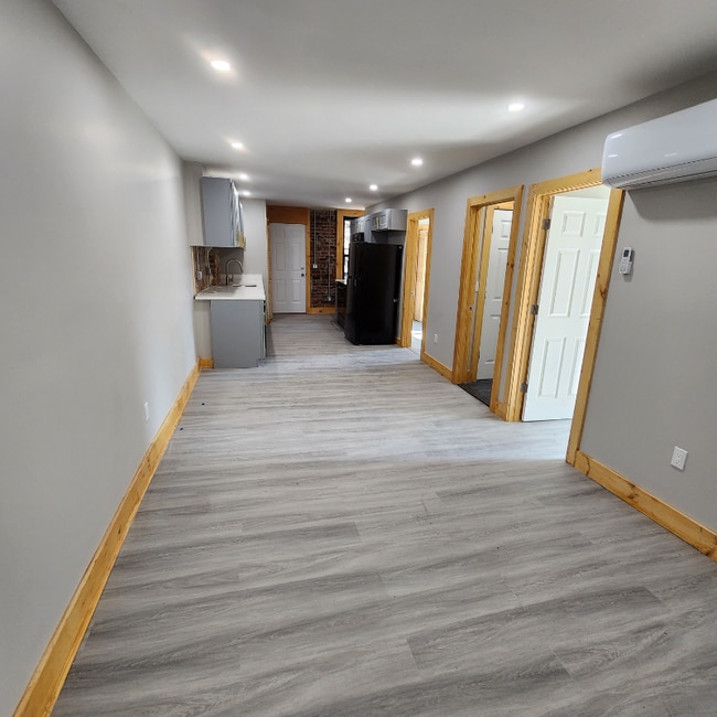 Foto del edificio - 295-297 Congress St