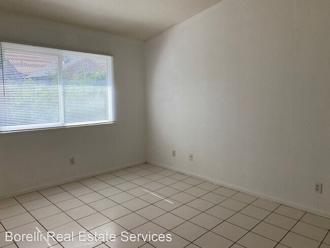 Building Photo - 3 br, 2 bath House - 308 North Street