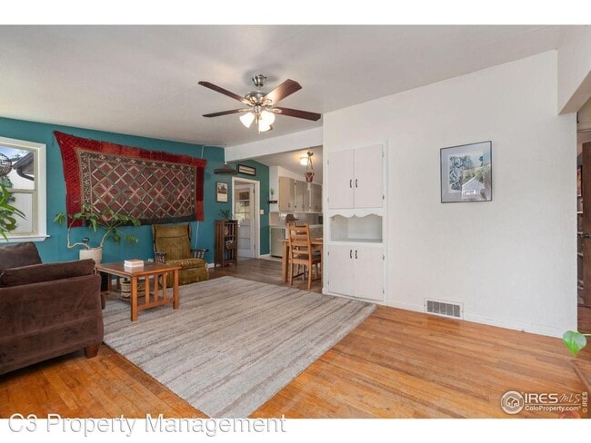 Building Photo - 3 br, 1 bath House - 1715 Mathews St