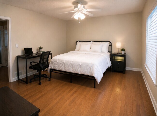 Foto del edificio - 1730 Wynfield Ln
