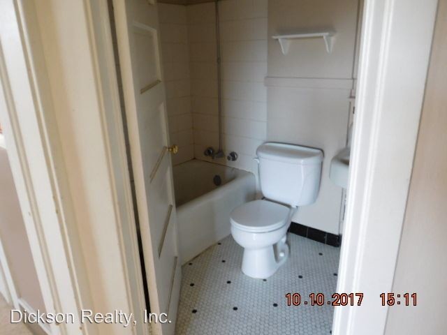 Foto del edificio - 822 W 1st St