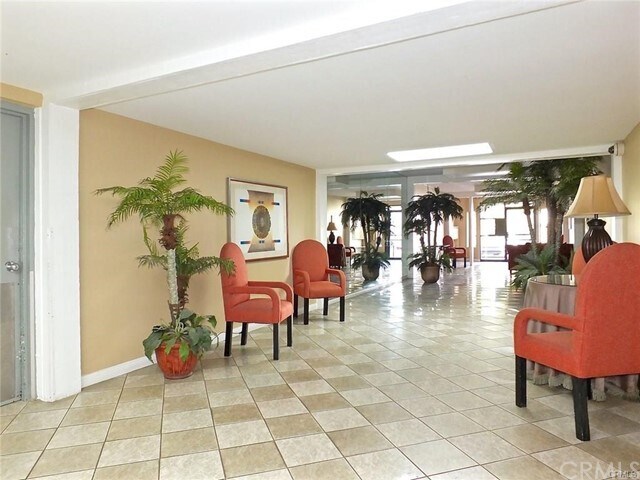 Foto principal - 2032 E Bermuda St