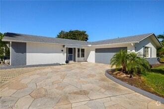 Building Photo - 248 Bay Meadows Dr