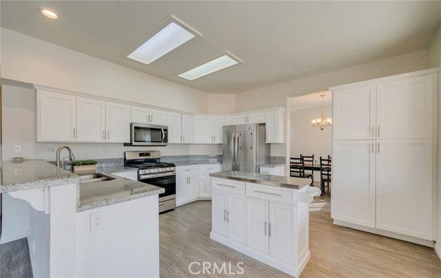 Foto del edificio - 36453 Rodeo St