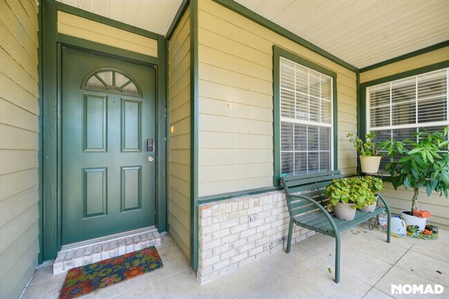 Building Photo - 1444 Dog Fennel Ct