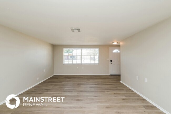 Foto del edificio - 1546 Linstock Dr