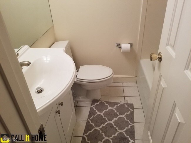 Building Photo - 2 br, 2 bath Condo - Belvedere Condo