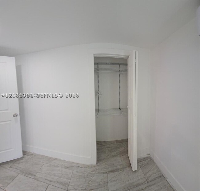 Building Photo - 10241 Haitian Dr