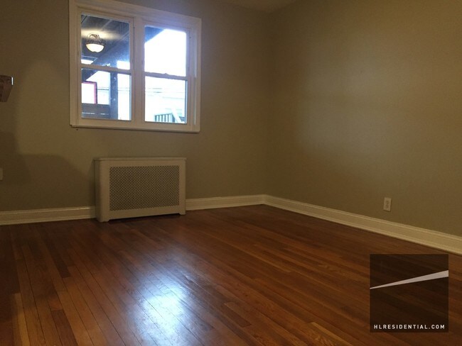 Foto del edificio - 8442 62nd Dr