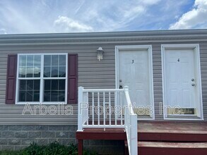Building Photo - 169 Minga Dr