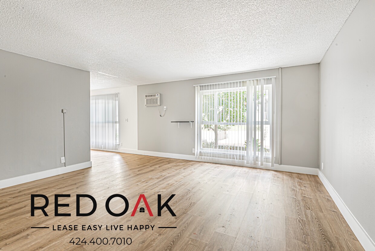 Primary Photo - Spacious Three Bedroom with Lots of Natura...