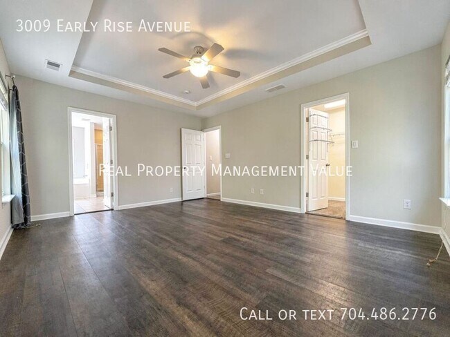 Foto del edificio - 3009 Early Rise Ave