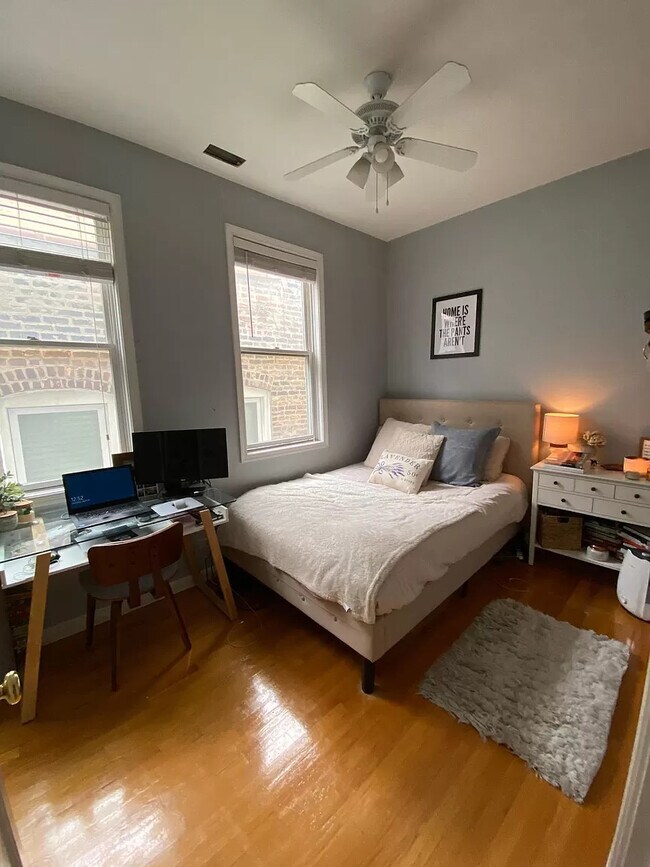Foto del edificio - 1456 N Orleans St