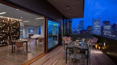 Building Photo - 315 A St