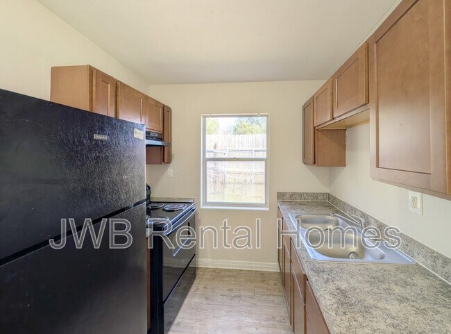 Foto del edificio - 10444 Piedmont Rd