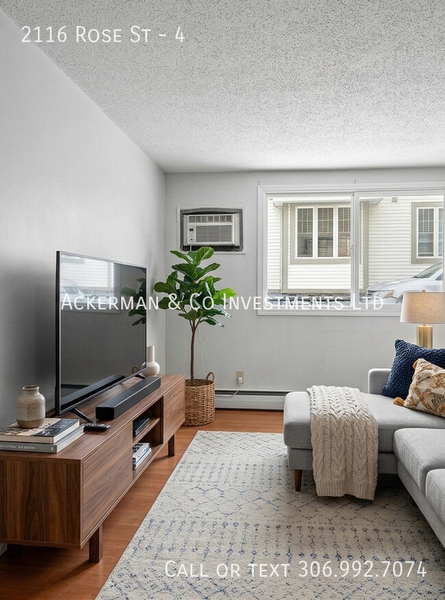 Building Photo - 2116 Rose St