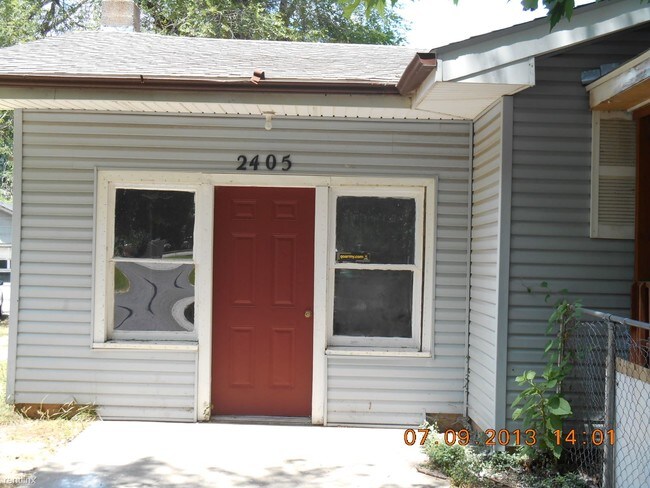 Building Photo - 4 br, 2 bath House - 2405 E Atlantic St