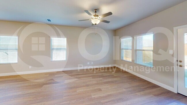 Foto del edificio - 418 Willet Dr