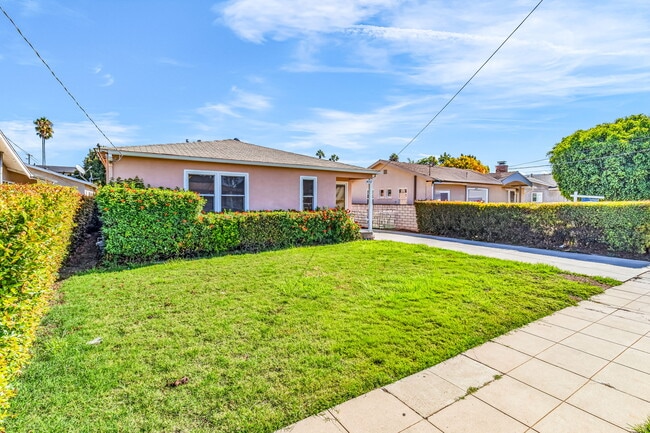 Building Photo - 4753 Choctaw Dr