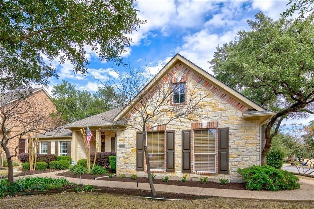 Primary Photo - 11421 Archstone Dr