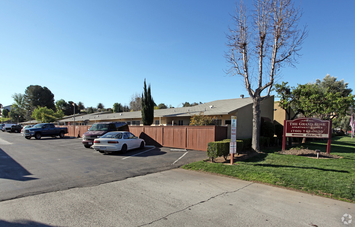 Building Photo - The Grand Rose Apartments