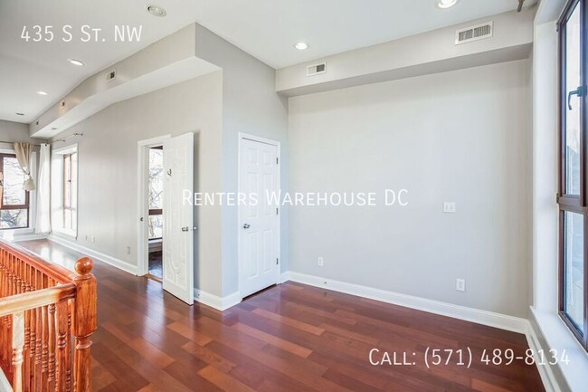 Building Photo - Modern 3BR in Old City – Prime Location!