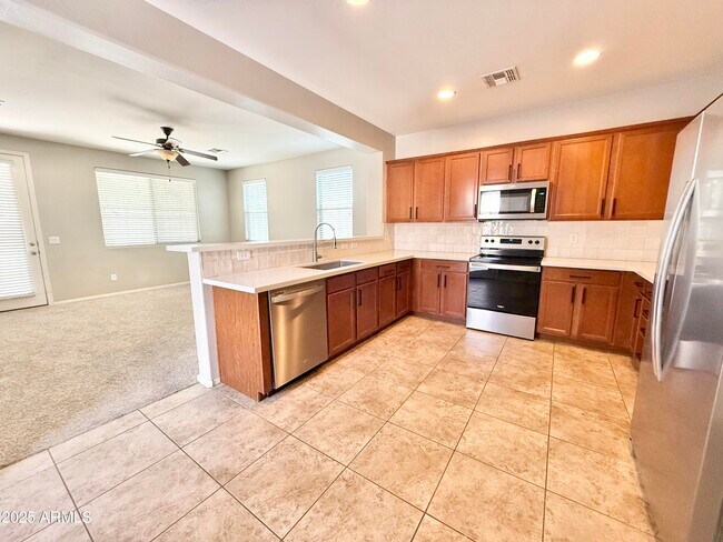 Foto del edificio - 4138 E Thunderheart Trail