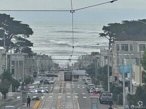 Building Photo - 1927 Taraval St