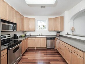 Building Photo - 3810 Lunceston Way