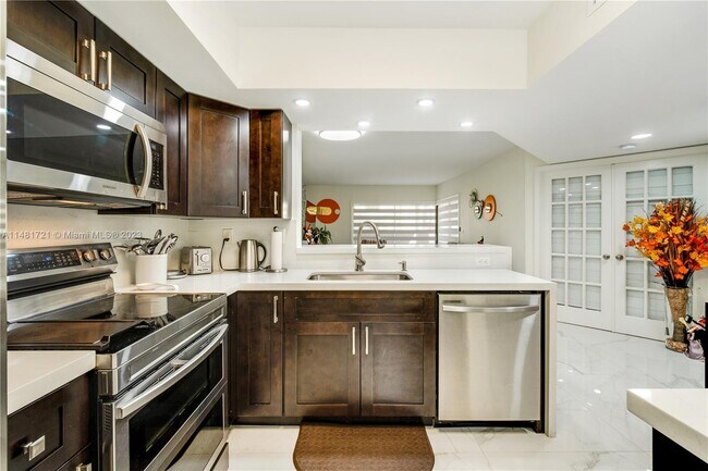 Building Photo - 12937 SW 88th Ln
