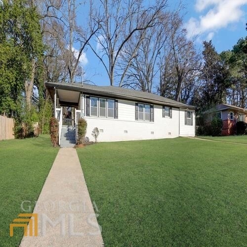 Building Photo - 1956 Capri Dr